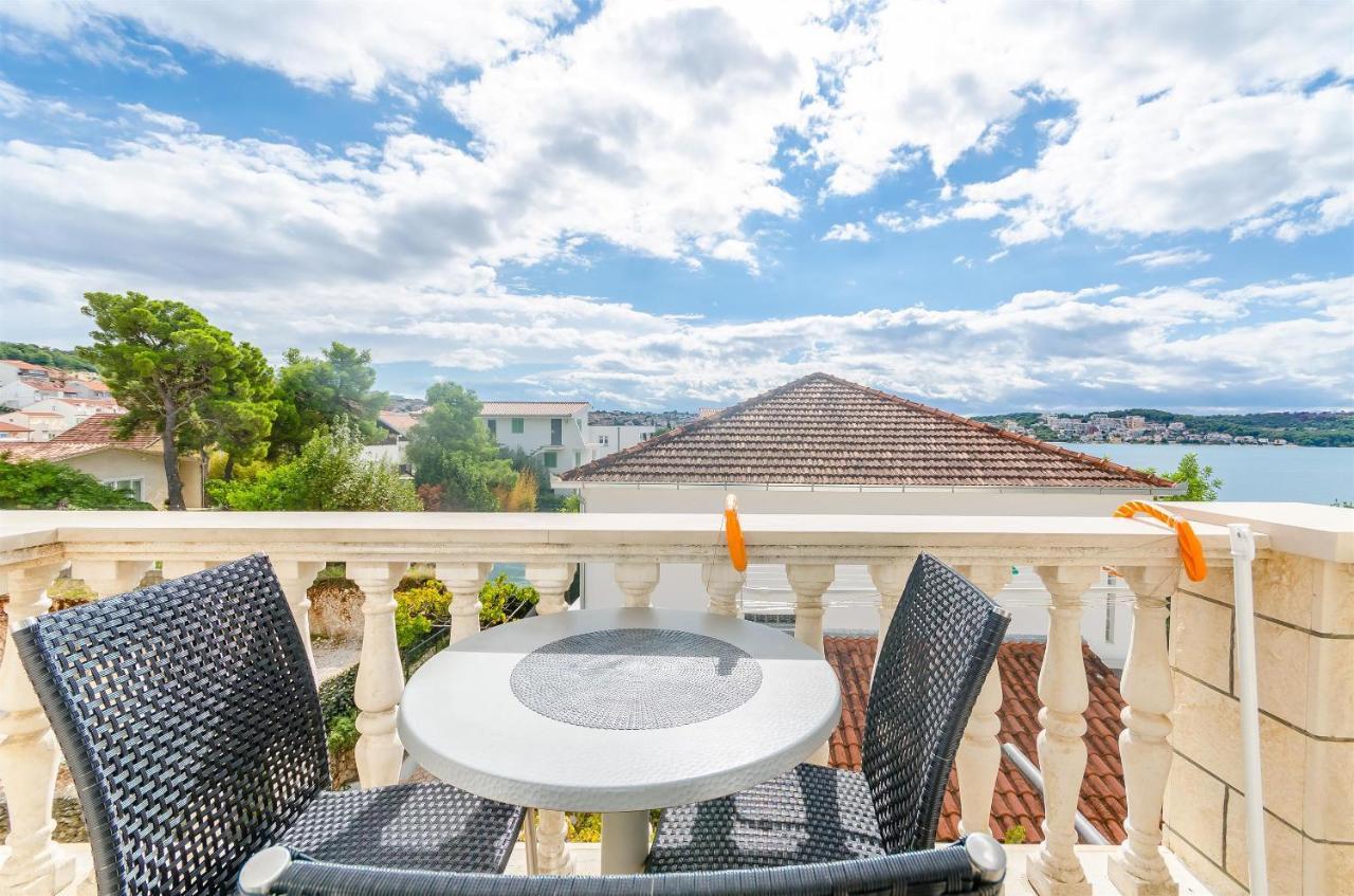 Apartments Marina Trogir Ngoại thất bức ảnh