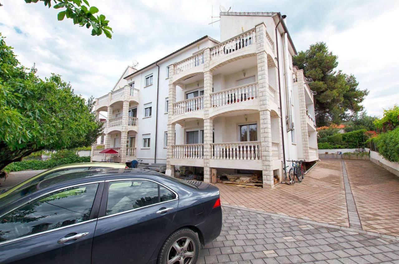 Apartments Marina Trogir Ngoại thất bức ảnh