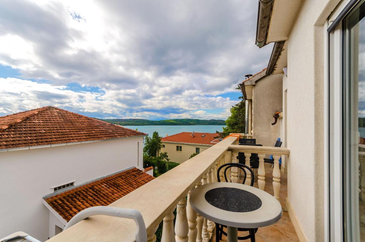 Apartments Marina Trogir Ngoại thất bức ảnh