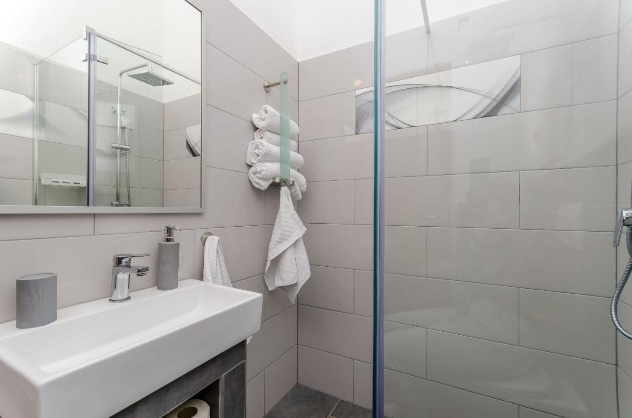 Apartments Marina Trogir Ngoại thất bức ảnh